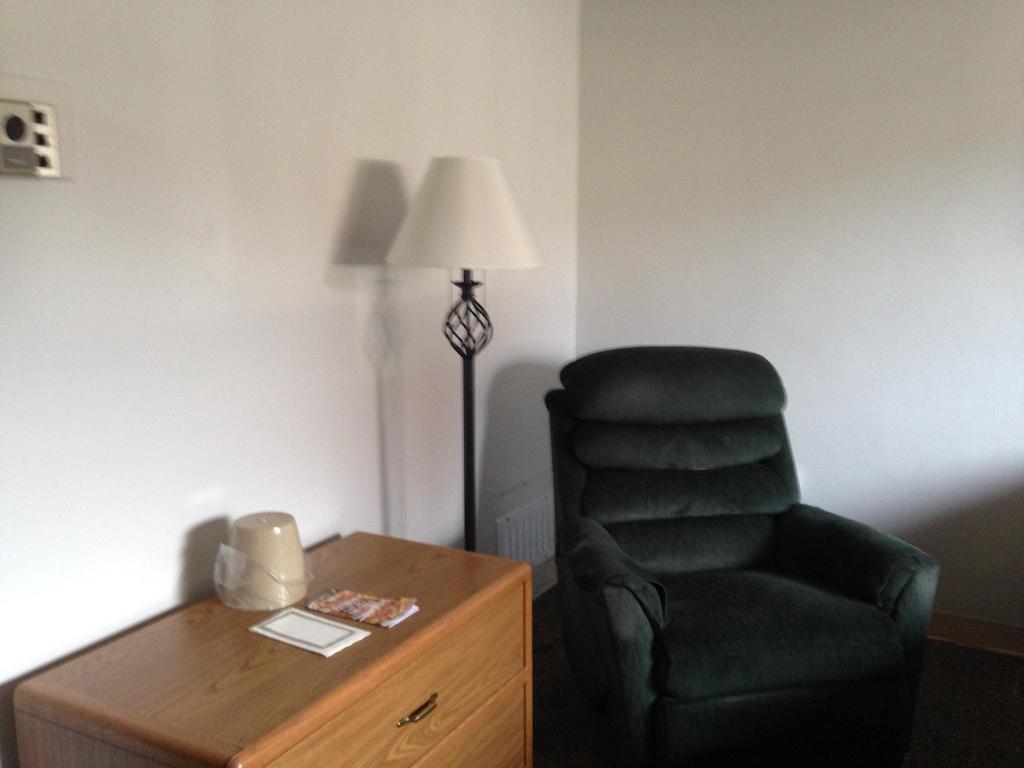 Mid Town Motel Great Falls Zimmer foto